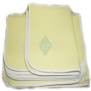 China Bulk custom Yellow Microfiber Waffle Towels Factory Custom Brand Microfiber Fast Dry Waffle Cleaning Towel Producer for Europe Germany France
